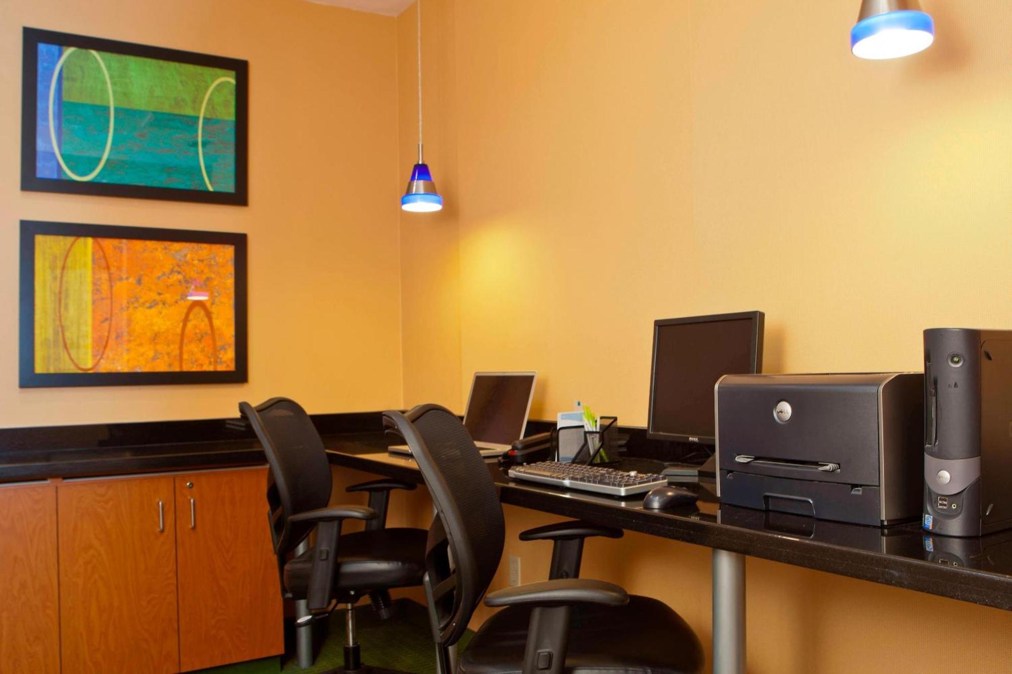 Fairfield Inn & Suites By Marriott Champaign Extérieur photo